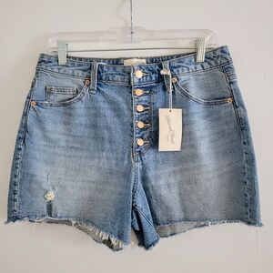 NWT Universal Thread Button Fly Light Wash Distressed Cut-off Jean Shorts Size 8
